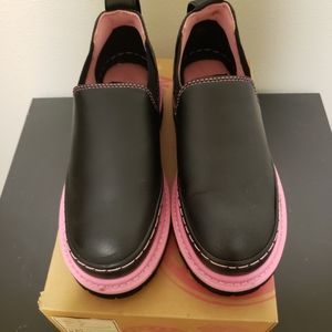 NWT Limited Edition Western Chief Romeos